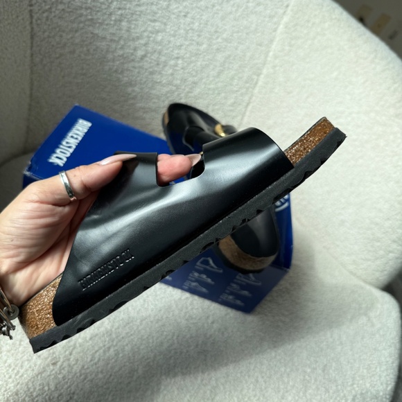 ✨ Birkenstock Arizona Big Buckle — High Shine Black — Women’s 8 / EU 39 — NIB ✨ - Picture 6 of 14